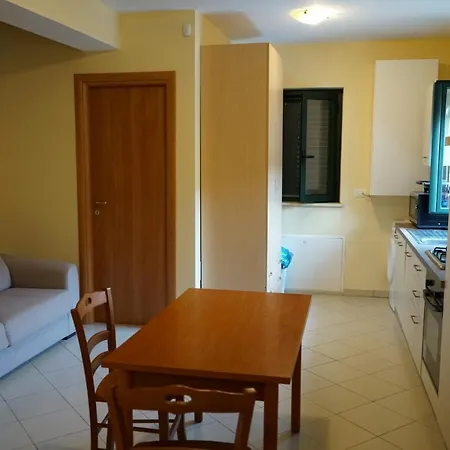 Casa Con 2 Da Letto Verdisca Alta