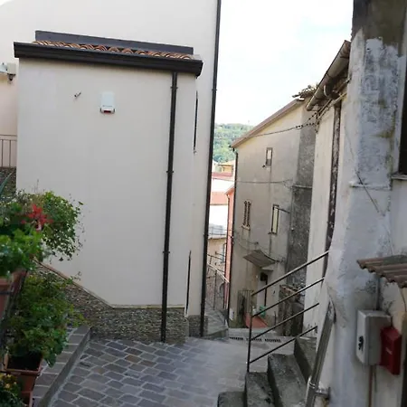 Casa Con 2 Da Letto Verdisca Alta Apartment *